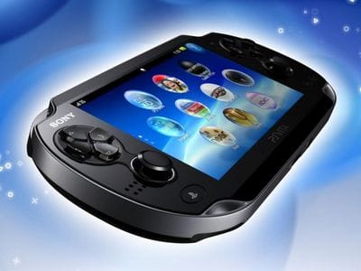 Глава Xbox сомневается в успехе PlayStation Vita 