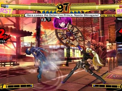 Релиз Persona 4 Arena перенесен на неопределенный срок